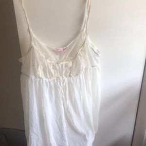 Victoria’s Secret cami / sleep top lingerie xl